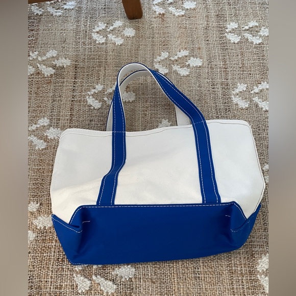 L.L. Bean Boat And Tote Zip Top Small Regular Handles Regatta Blue - Picture 9 of 9